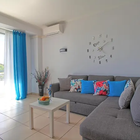 Albufeira Mar Beach Apartment With Pool By Rosado *