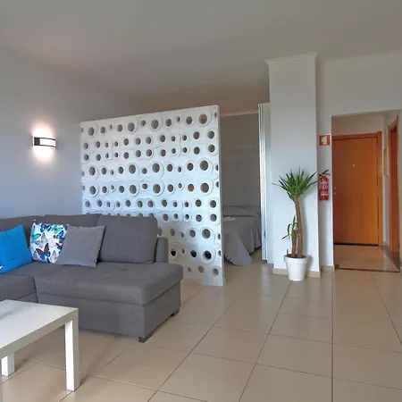 Albufeira Mar Beach Apartment With Pool By Rosado